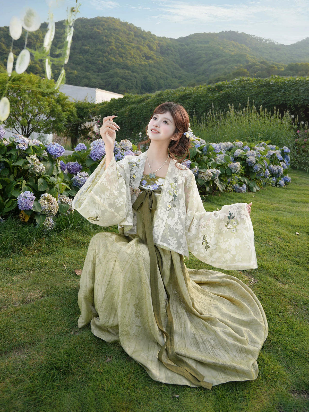 Serene Return Series Upon the Green Moss