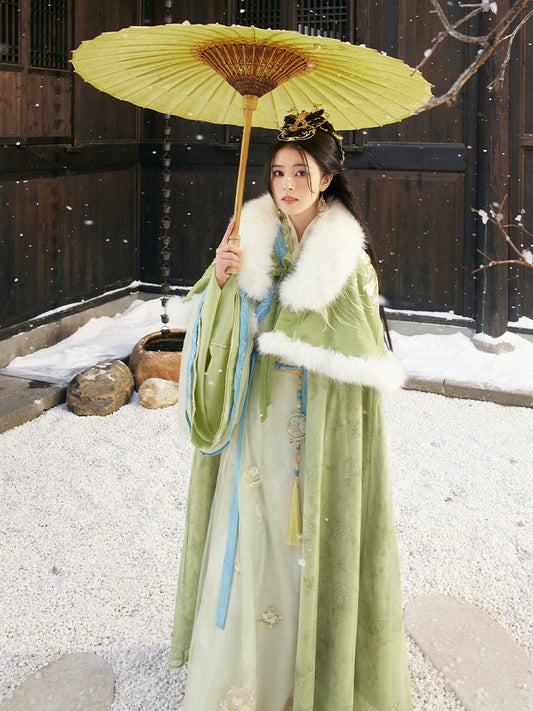 Songwu Li : Pine Mist Reverie-Cape