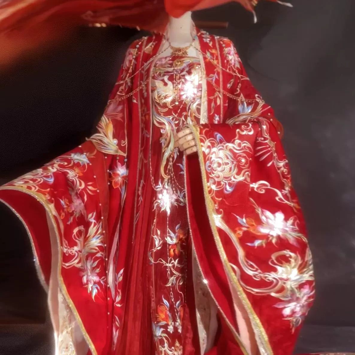 Haute Couture Series Woven Fabric Embroidered Hanfu Qing Huan Royal Phoenix Bride