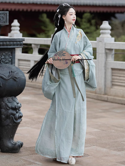 Qin Han Dynasty Female Costume recreates Warring States Robe