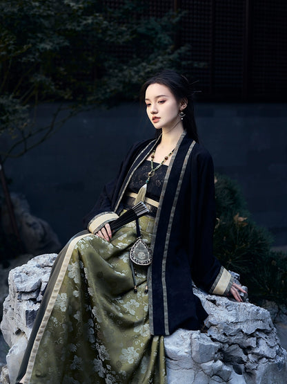 Bi Shan Lan Ye : Jade Mountain Nocturne