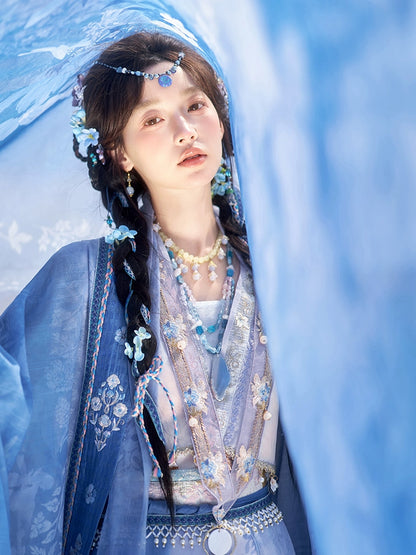 Yue Chu Tian Shan : Celestmoon