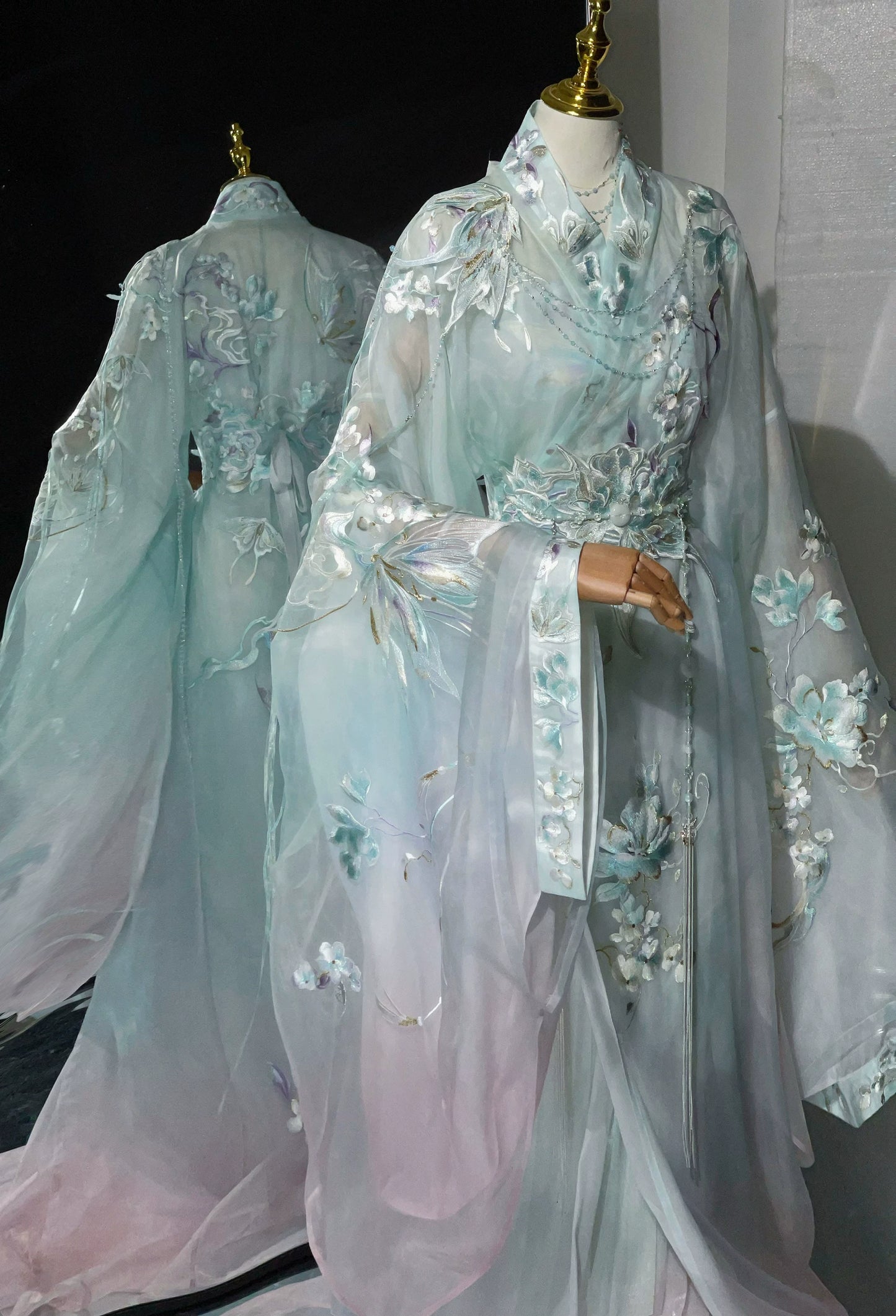 Haute Couture Series Woven Fabric Embroidered Hanfu Qing Huan Moon Goddess Warring States