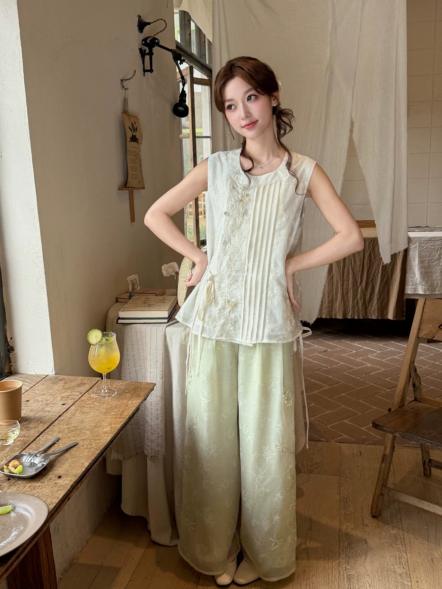 Xia Zhu : Summer Bamboo