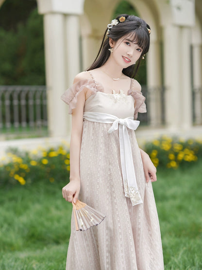 Taoli Xia : Peach-Shade Pedagogy