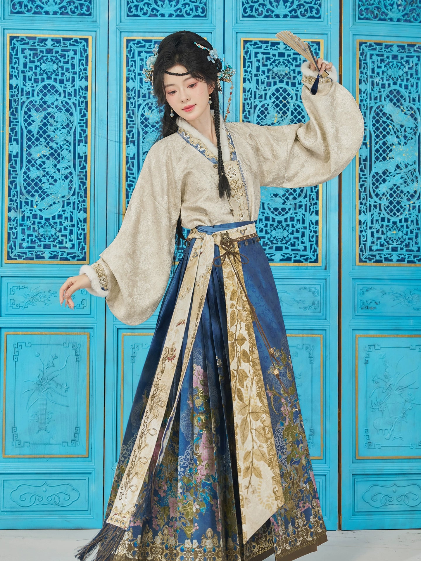 Bi Yun Qiu Mu : Autumn Dusk