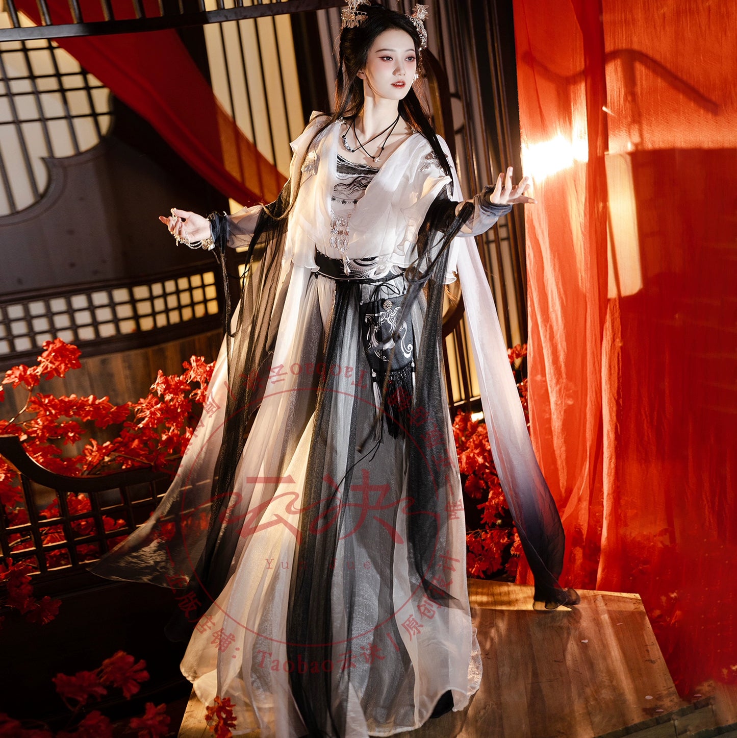 Picks Hype Series Hanfu White Spirit Lodged