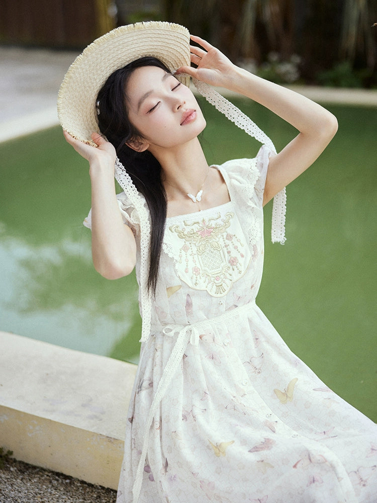 Chuan Hua Die : Blossom-Piercing Butterfly