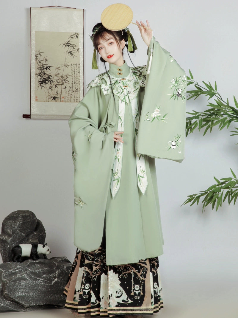 LOOKBOOK SERIES Ming Dynasty Horse Face Skirt Green Beige Set