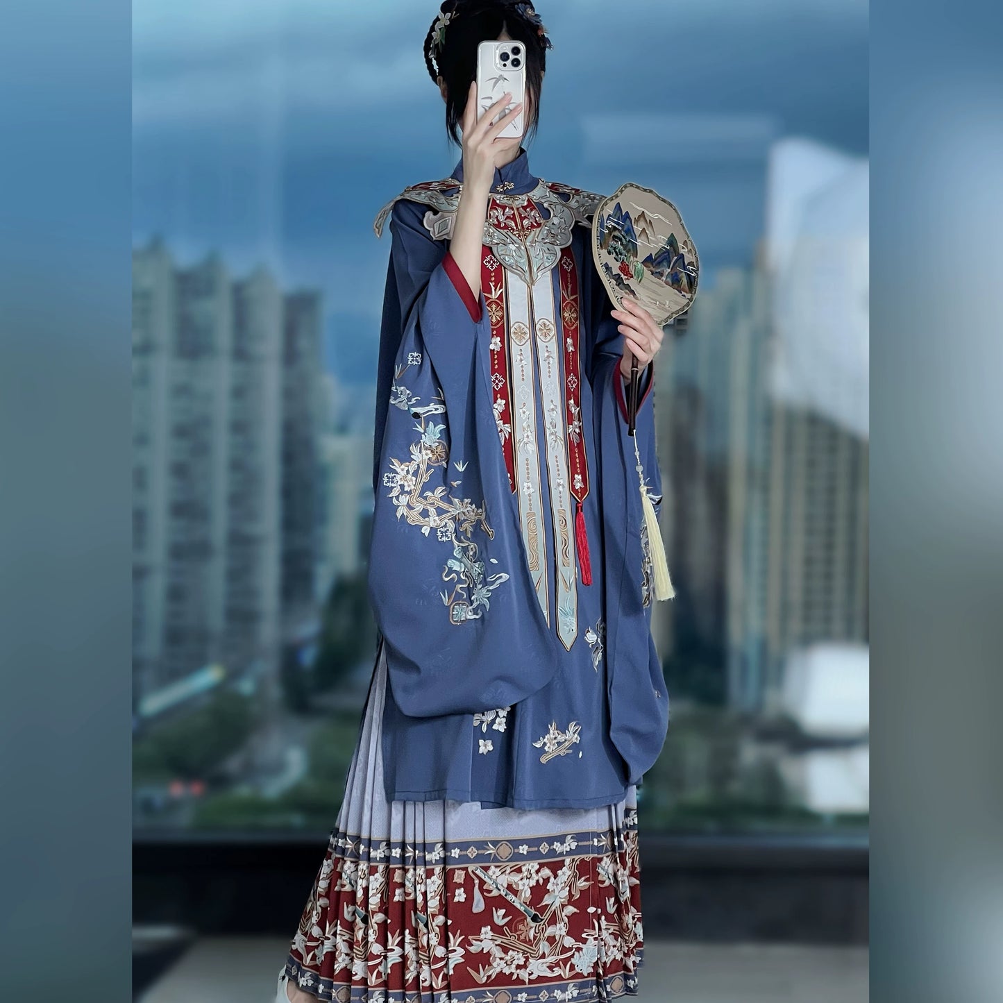 LOOKBOOK SERIES Ming Dynasty Beige Blue Mamian Skirt Hanfu