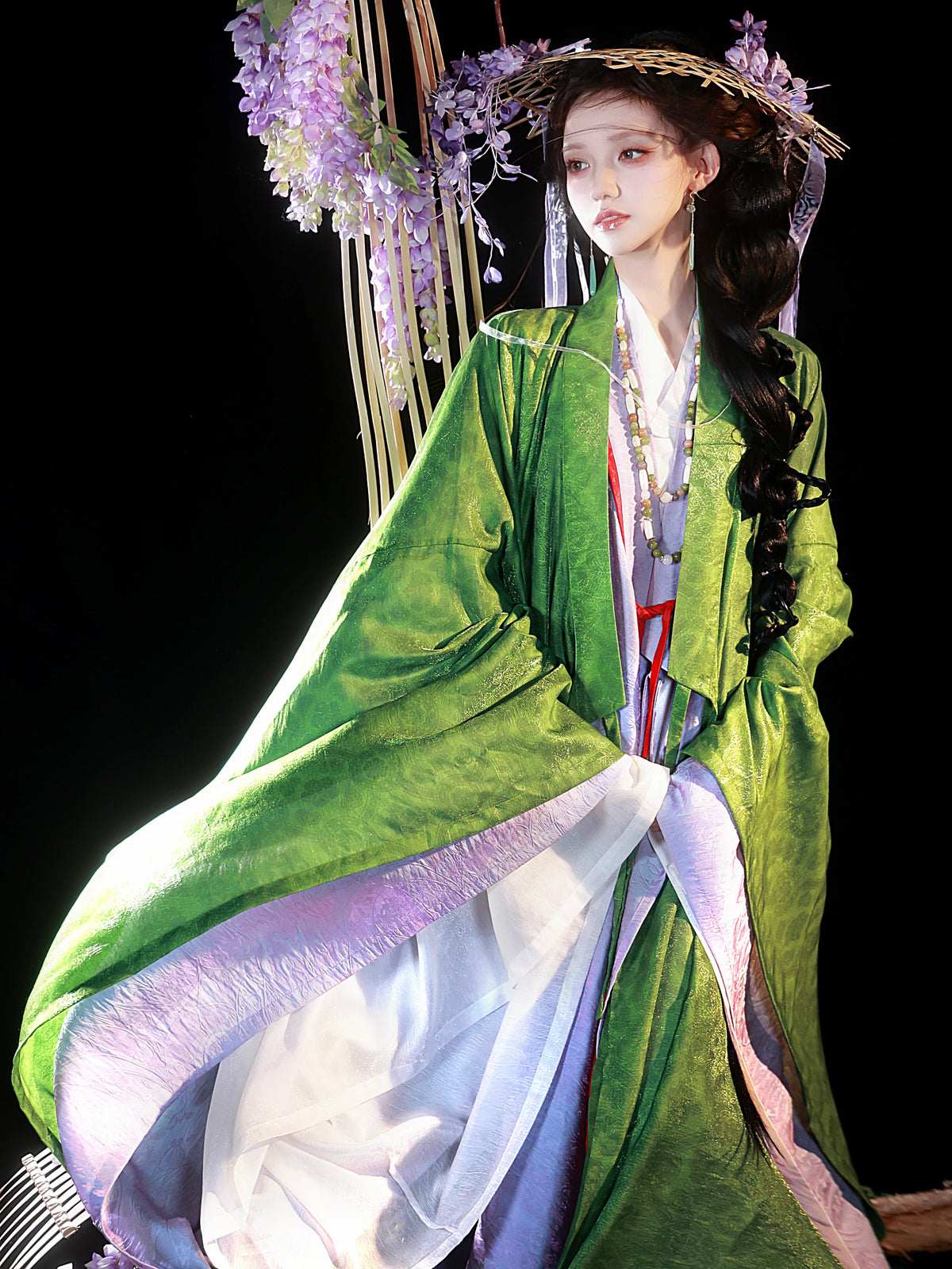 Cloud-Kissing Nature Series Looking Spring Song Hanfu