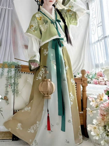 Lookbook Series 2025 Hanfu Water Blue Flower Green