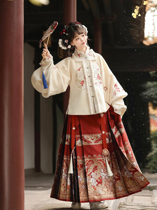 Han Element Series 2025 Hanfu Horse-Face Skirts Red