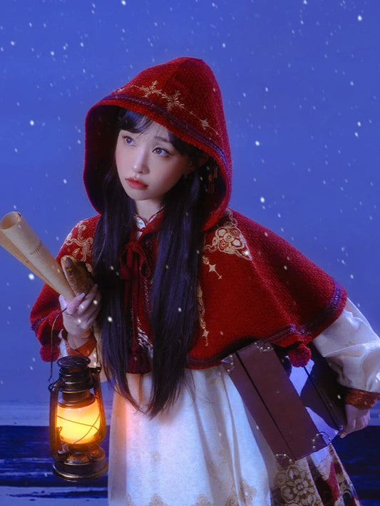 Hongyu Yao : Vermilion Jade Ballad-Cape