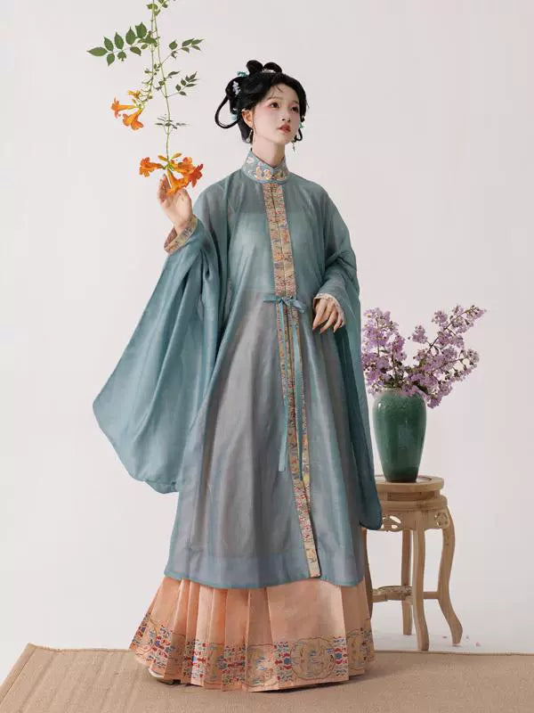 Lookbook Series Uhuhuis Admiration Autumn Ming Hanfu