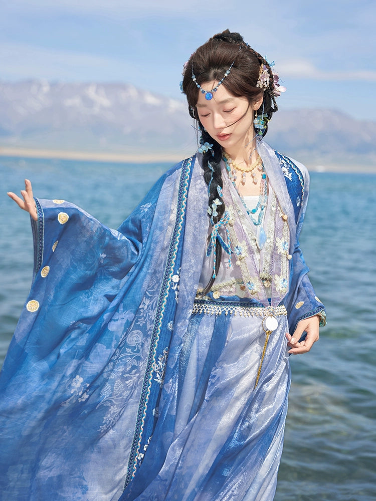 Yue Chu Tian Shan : Celestmoon