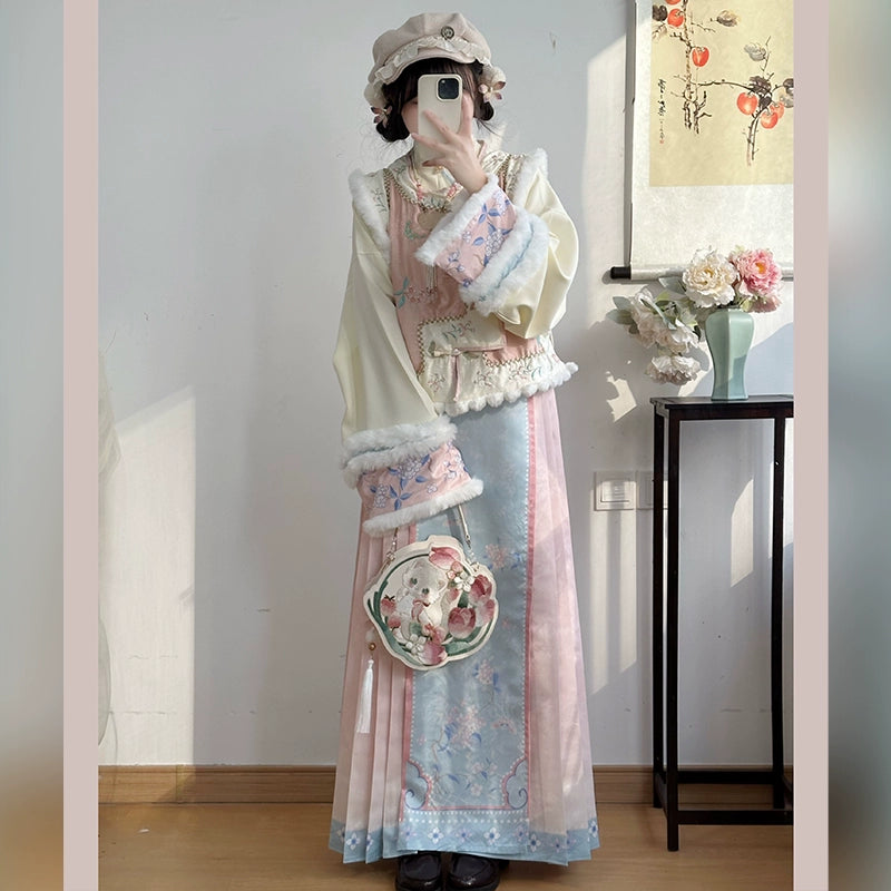 Lookbook Series Gege Autumn Winter Modern Hanfu