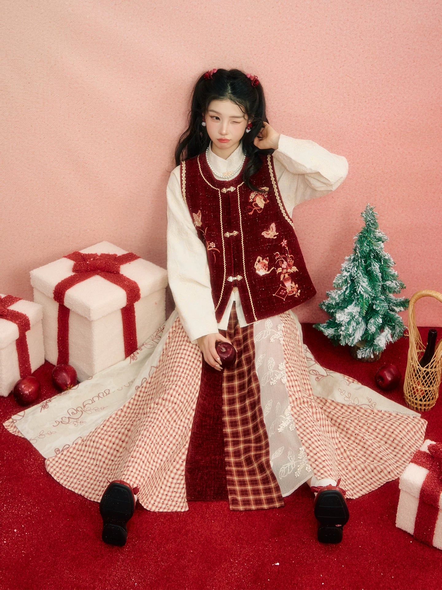 Lookbook Series Awake Bloom