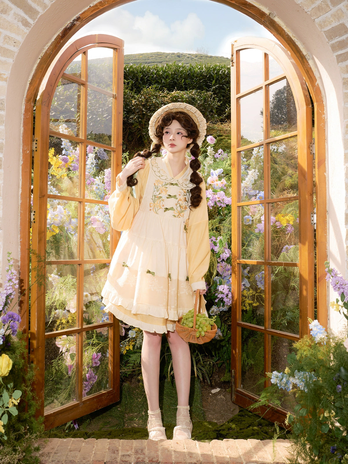 Picks Hype Series Hanfu Radiant Blossom