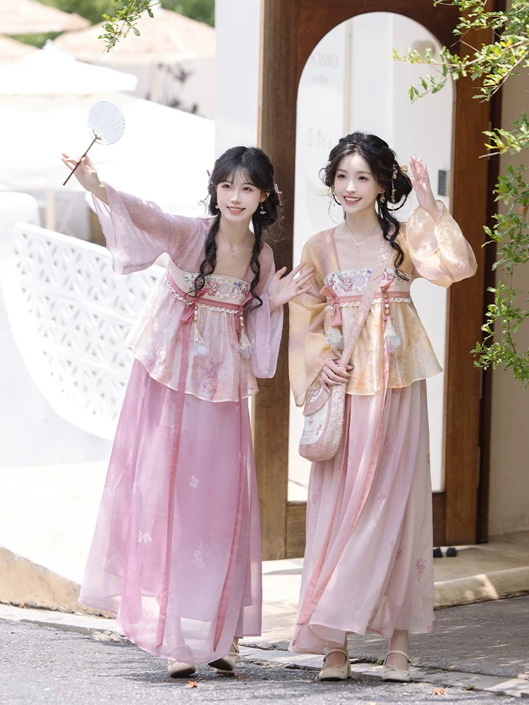 Lookbook Series Nectarine Petals