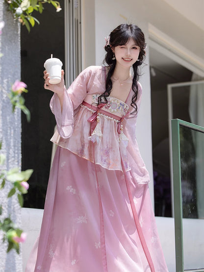 Lookbook Series Nectarine Petals