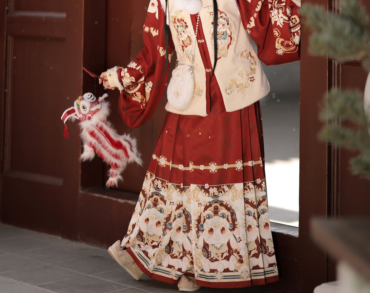 Chinese New Year Hanfu Women's Ming Dynasty Square Neck Embroidered Bijia Horse Face Skirt Winter Plush Dress