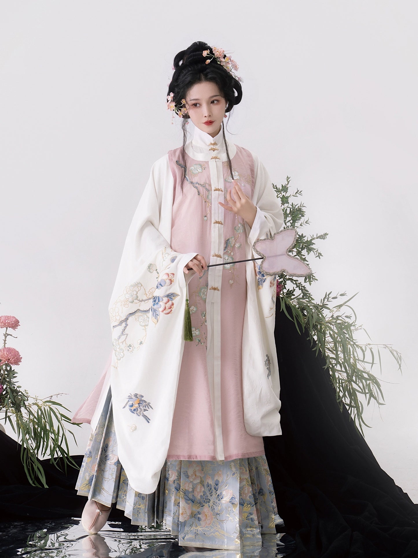 Serene Return Series Floralbor