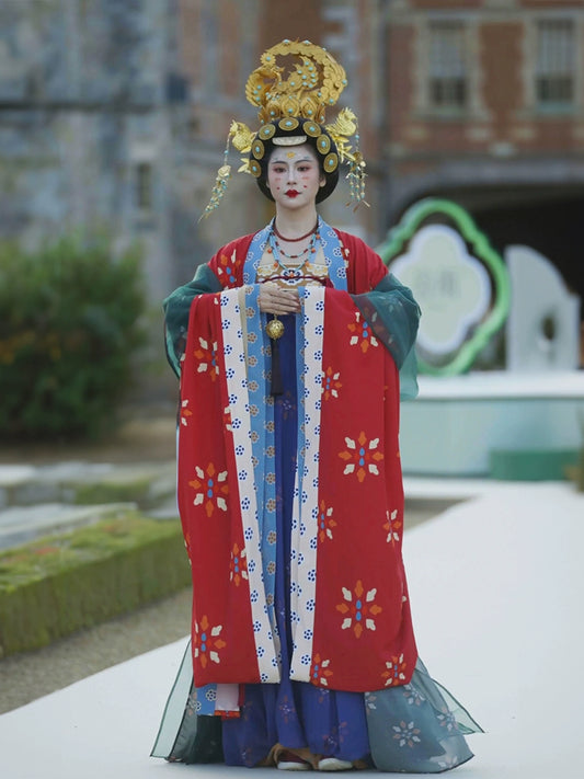 Serene Return Series Vestigown