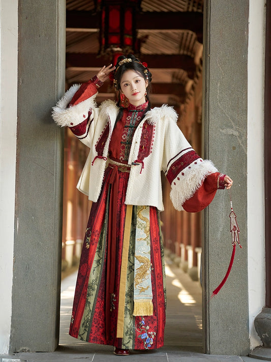 Long Yin Song Fu : Dragon's Ode To Bliss-Coat