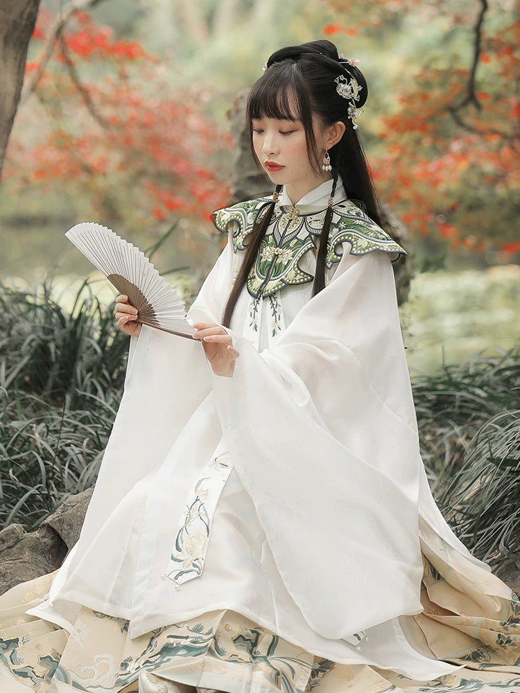 Lvzhu Qingying : Verdant Ballistics