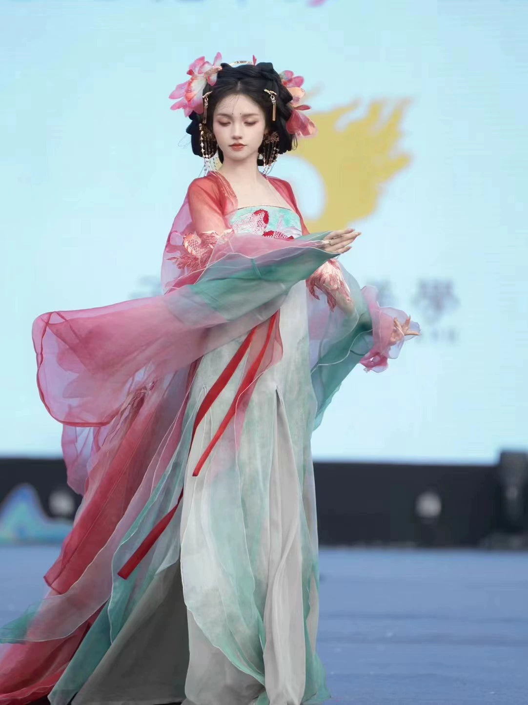 Oriental Aesthetics Series Koi Carp Dancing Hanfu Dress