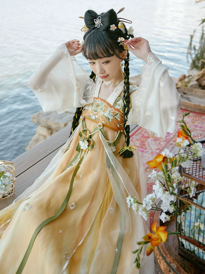 Huazhao Ruyue : Floral Covenant