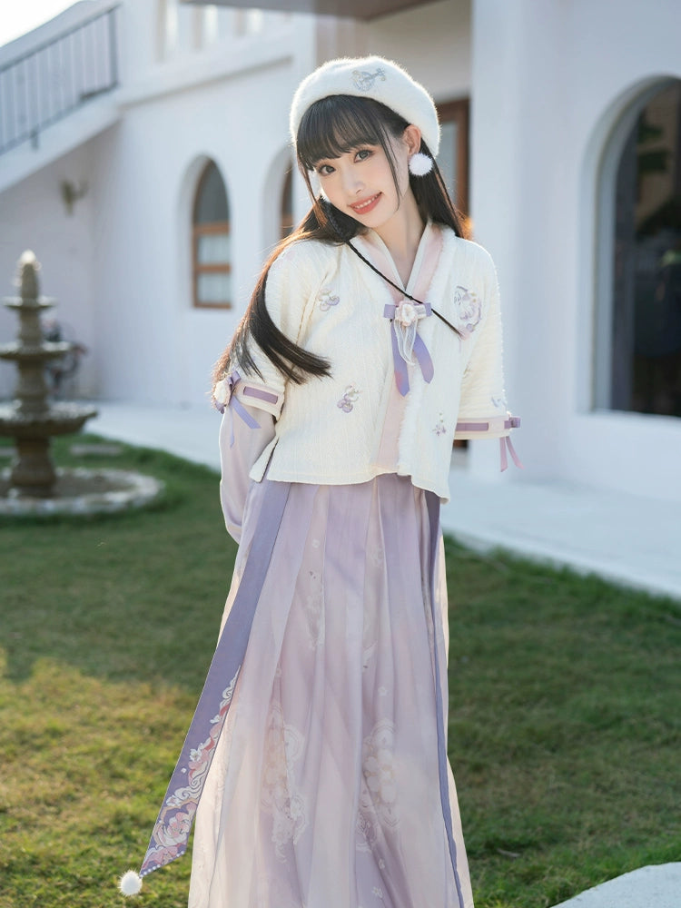 Ling Jing Que : Light-Bending Skirt