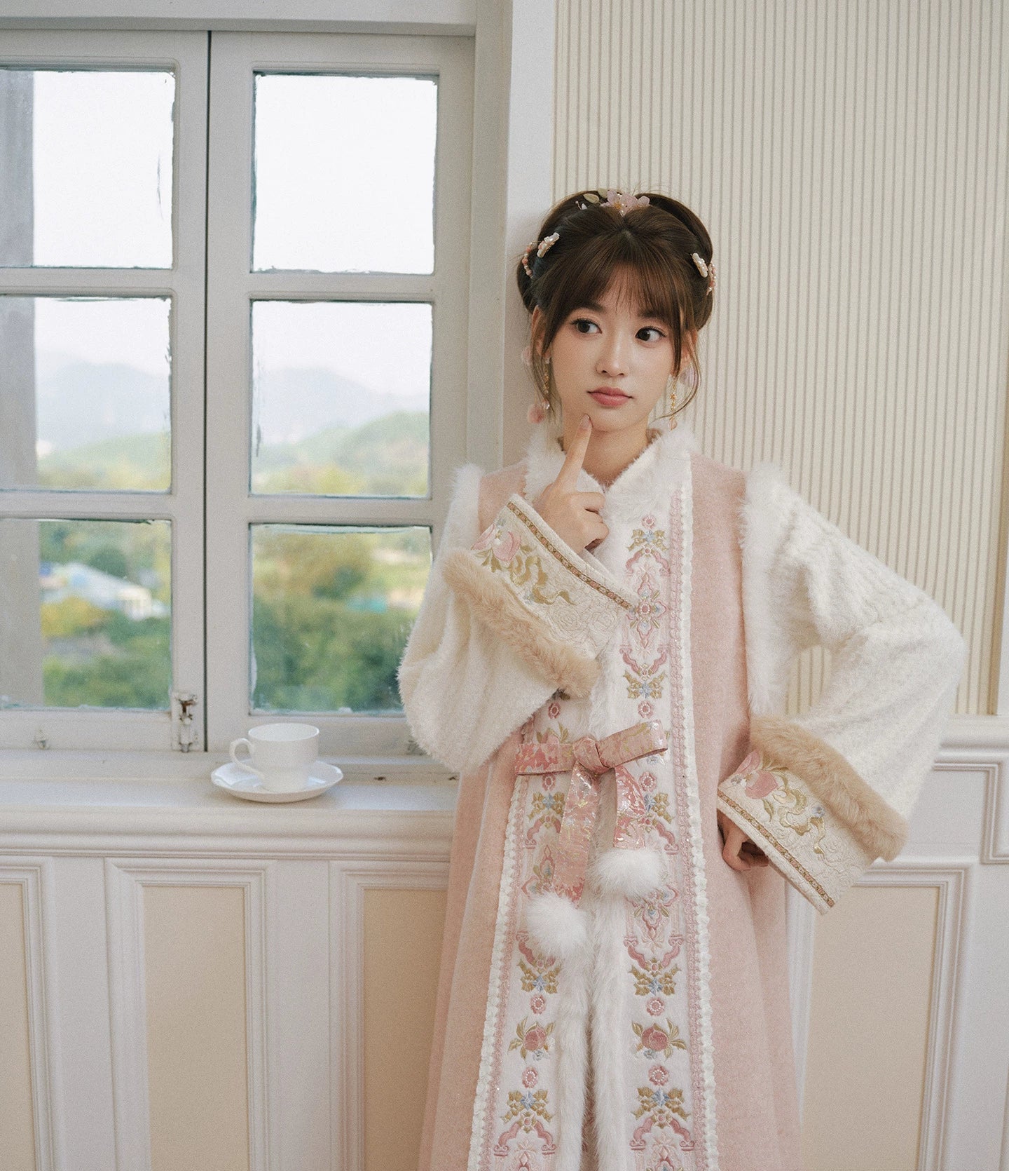 Tao Jian Xue : Peach Snow