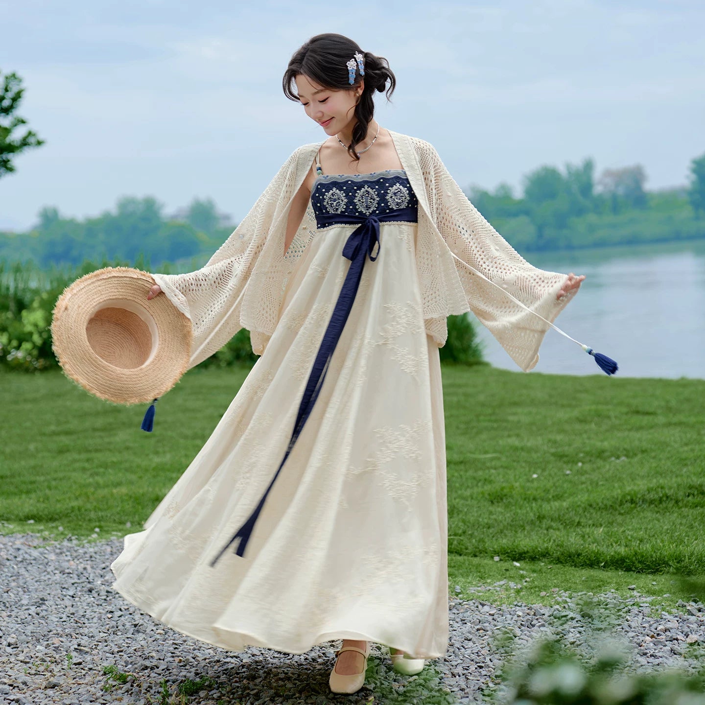 Mu Feng : Bathe Wind
