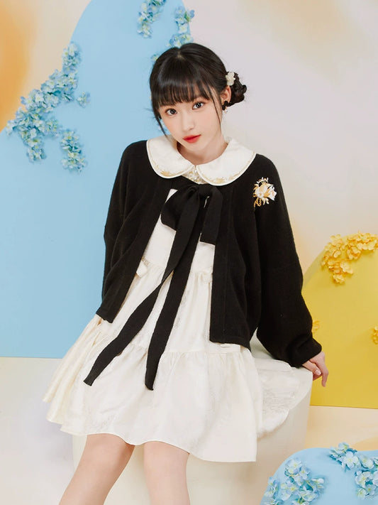 Xiao Shi Liu : Aril-Pod Skirt