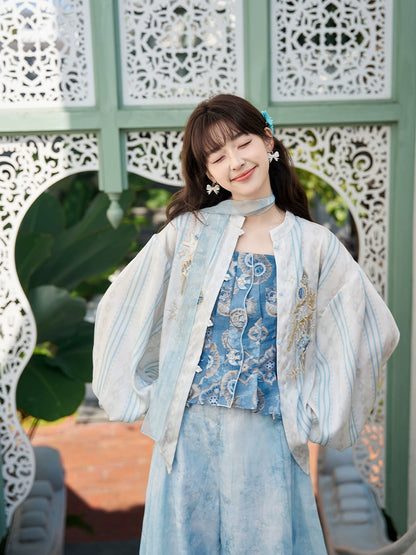 Hai Yue Yu Feng : Thalassoluna