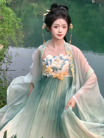 Four Seasons Spring Tang Dynasty Hanfu for women