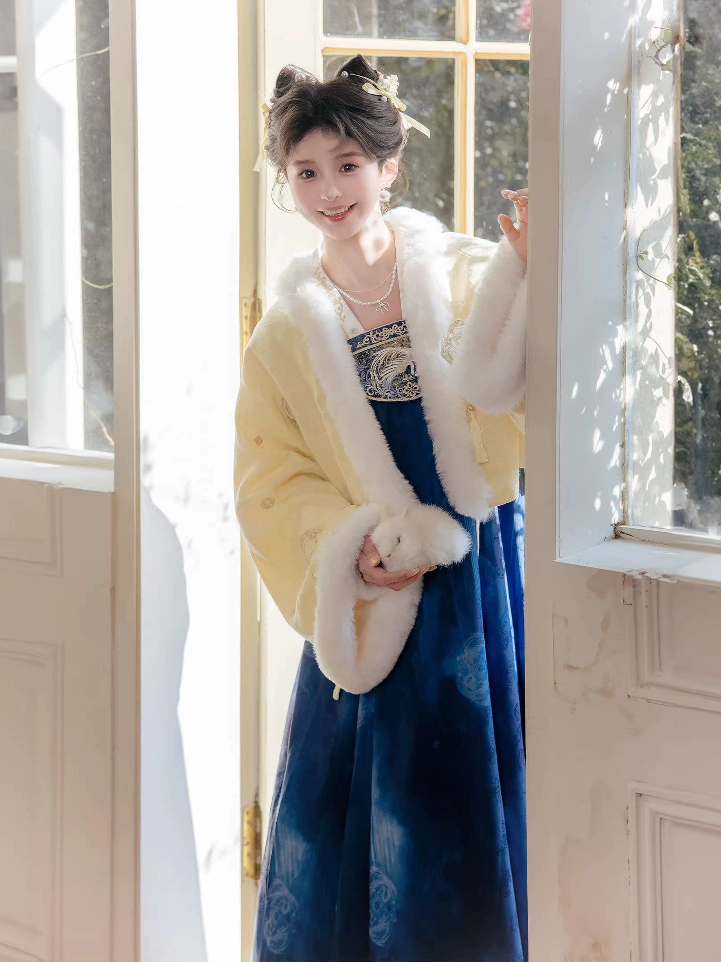 Serene Return Series Brocade Splendor