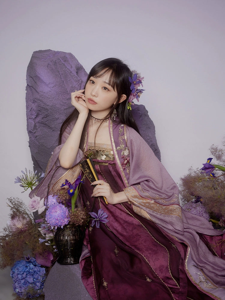 Meixia Xunshi : Verses Under Mume