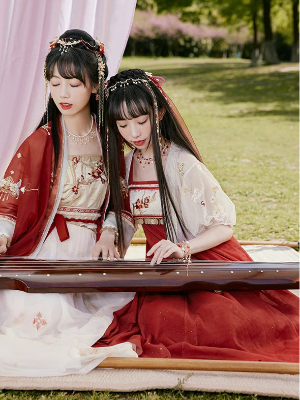 Lugu Xunmeng : Lacustrine Reverie