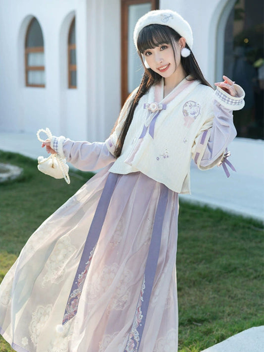 Ling Jing Que : Light-Bending Skirt