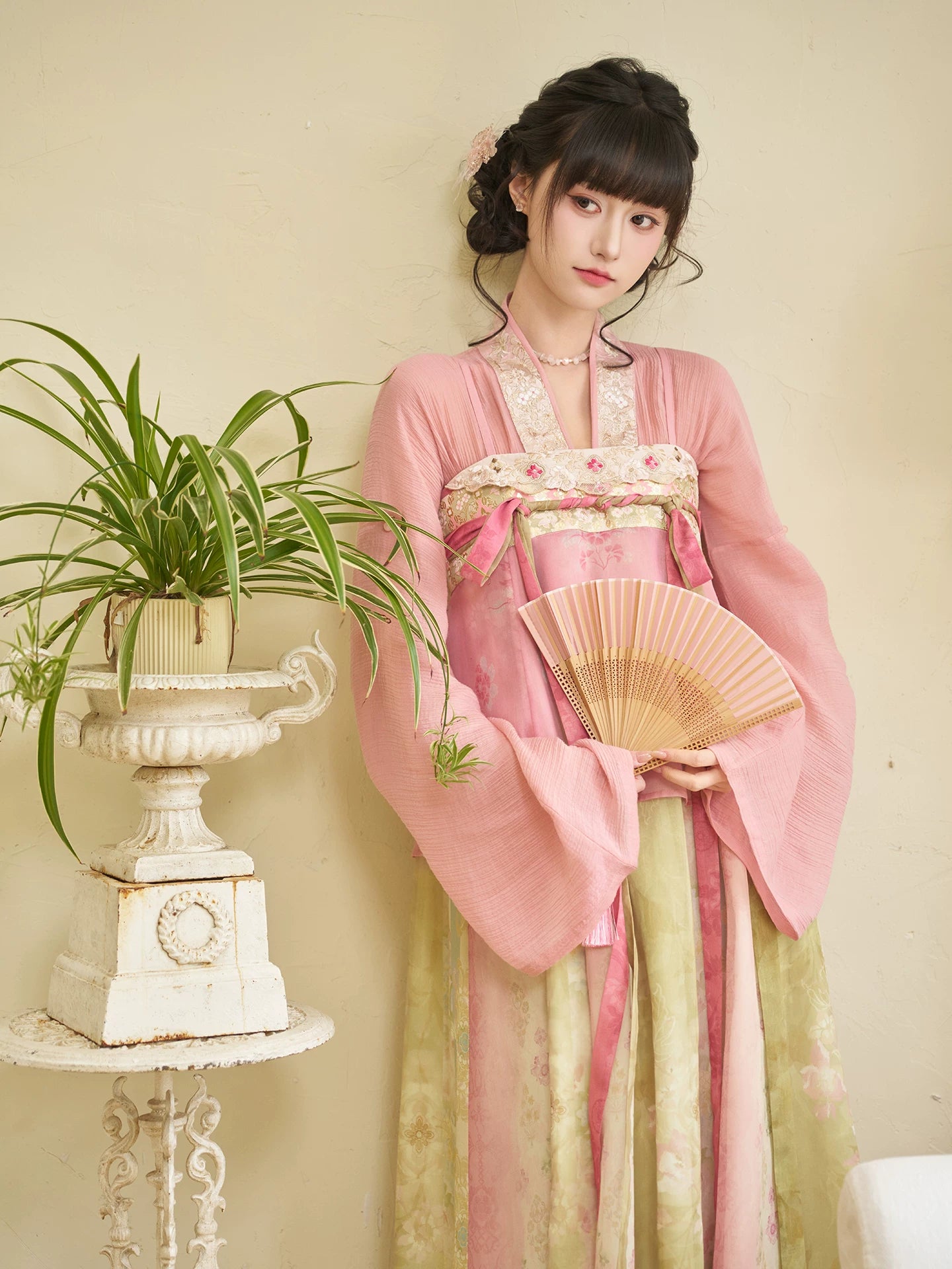 Feng Du Chun Xi : Graceful Stream