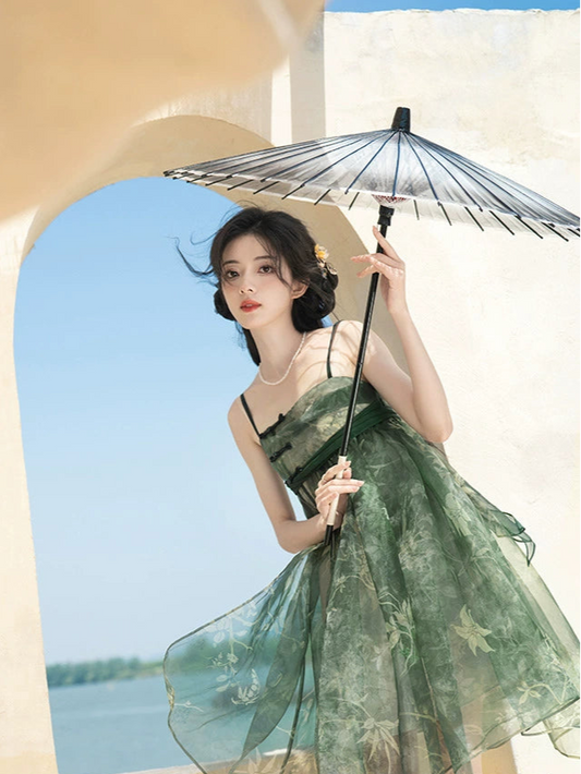 Cuiwei : Verdant Whisper