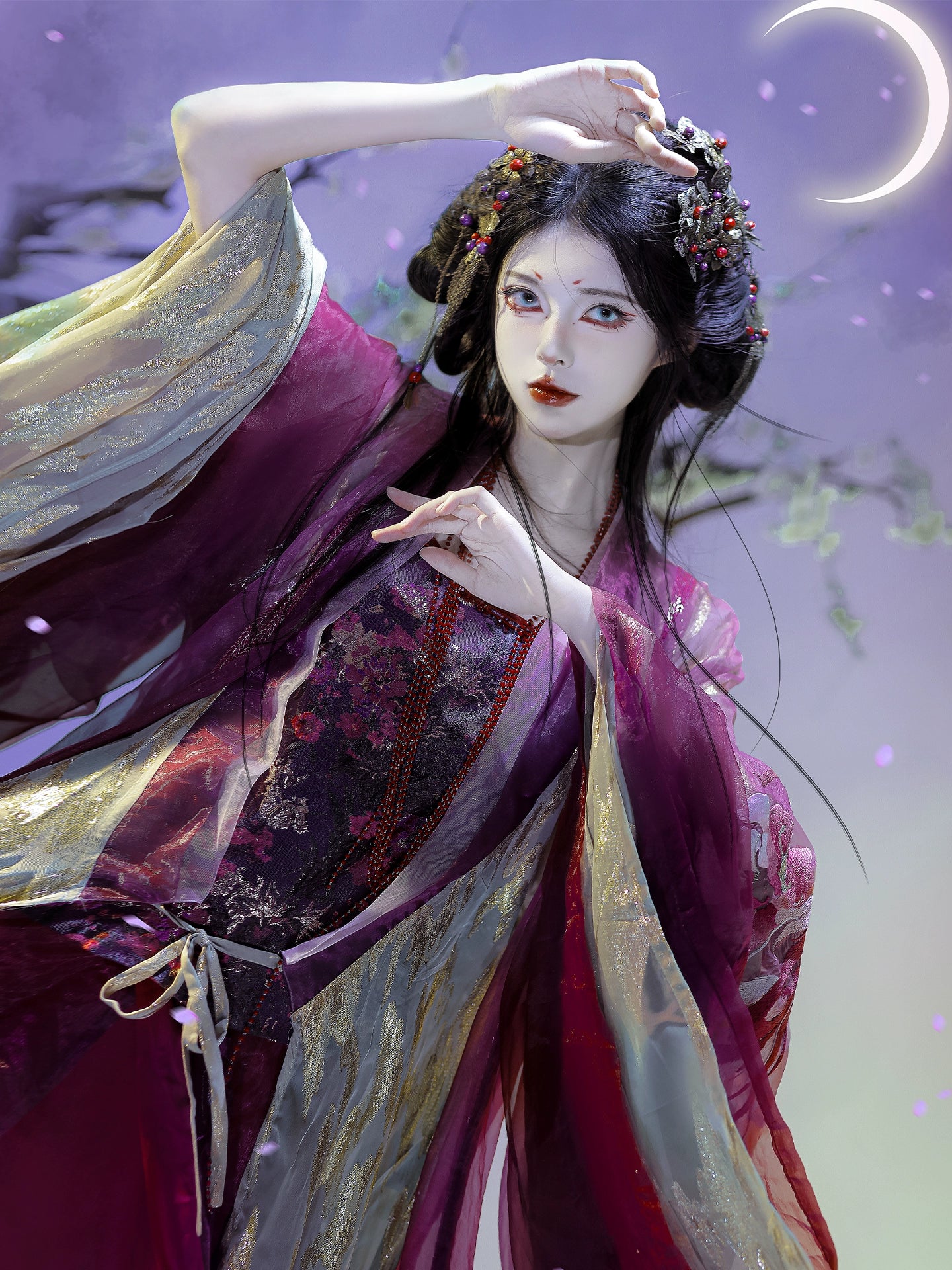 Mythology Series Zhao Ge Embroidered Myrobalan Skirt Hanfu