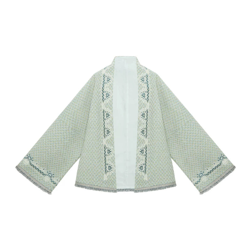 Chun Rong : Spring Plush