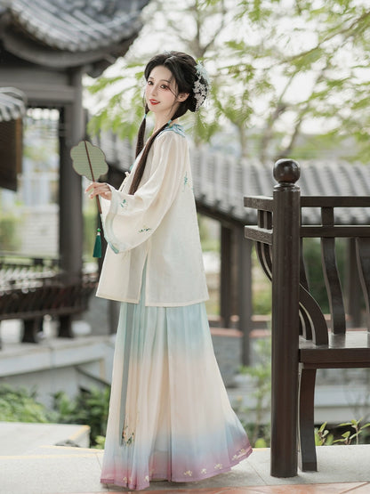 Lookbook Series Ming Dynasty Hanfu Chung Ling Kee Blue Glass