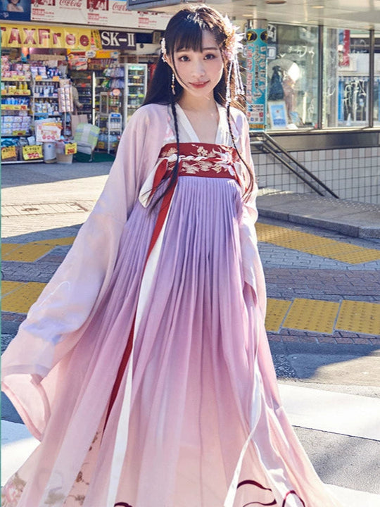 Fen Hua Shen : Pollination Cloud Dress