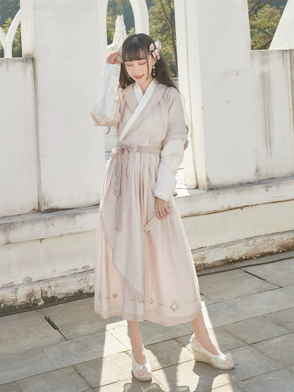 Cheng Juan : Formed Scroll