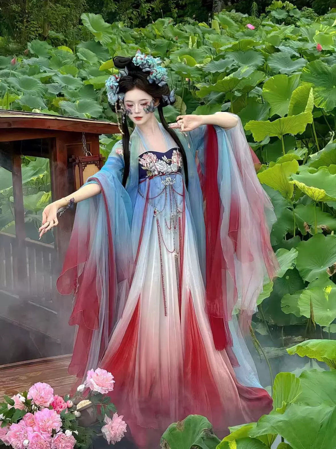 Oriental Aesthetics Series Peony Flowers Dancing Hanfu Dress